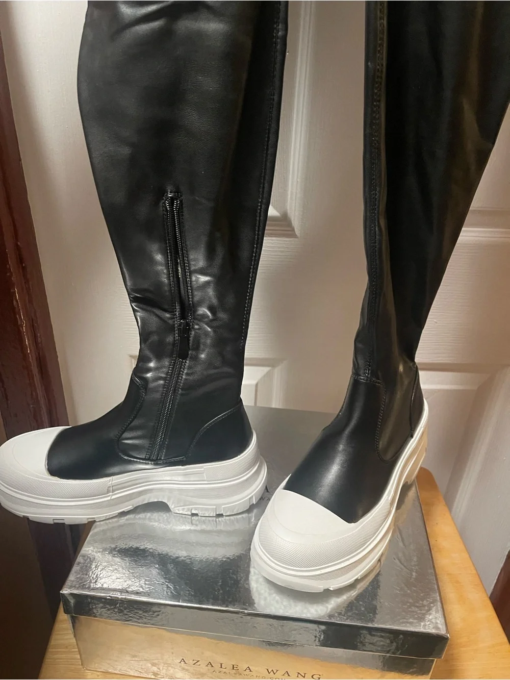 Azaleia Wang Black Over-the-Knee Stretch Boots